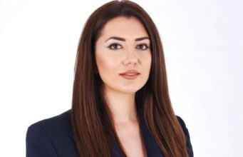 Terhiqet nga gara Elisabeta Rredhi/ Kontestohet lista e mbyllur e kandidateve te qarkut Fier nga PD