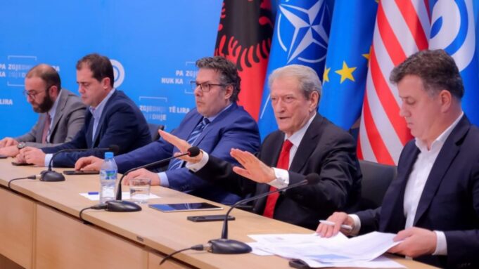 Zbardhen emrat e kandidatëve për deputetë të PD në listë të hapur për Qarkun Fier