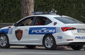 Mashtrimi/ U hoqën si vajzat e saj në telefon, 2 vlonjate i marrin 10 mln lekë 55 vjeçares nga Fieri