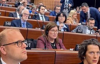 Kryebashkiakja e Roskovecit, e ftuar në Strasburg