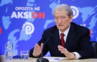 Berisha: Gati paketa e dhembshurisë, do presim me gërshërë dorën që prek paratë e shqiptarëve
