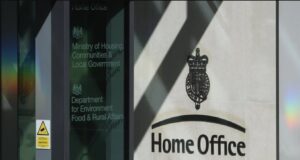 Emri/ U fut ilegalisht me kamion pas disa viteve përpjekje, shqiptari fiton gjyqin në Britani, nuk do të dëbohet