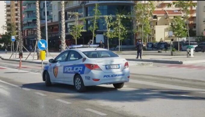 E rëndë në Vlorë! 40-vjeçari kryen marrëdhënie me 15-vjeçaren! E nxit të miturën bashkë me dy shoqet e saj edhe për të konsumuar drogë
