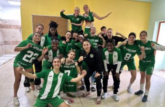 Futboll Femra/ Me tre kartonë të kuq, Apolonia tregon karakter dhe triumfon ndaj Gramshit