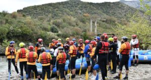 Kampionati i Rafting në brigjet piktoreske të lumit Vjosa