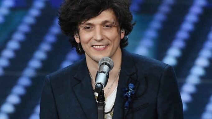 “U bëra baba i dy vajzave 3 vite më parë në Shqipëri”, Ermal Meta: I takova në jetimore, ishin të pambrojtura