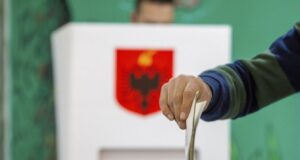 Zgjedhjet parlamentare të 11 majit, publikohet lista e votuesve! Ja sa qytetarë kanë të drejtë vote