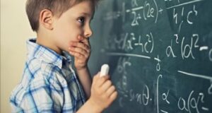 Ky studim do të bëjë çdo nënë të ndihet krenare – inteligjenca vjen prej saj!