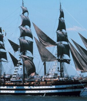 “Giro d’Italia” në Shqipëri, në 9 prill anija “më e bukur në botë” ankorohet në Durrës