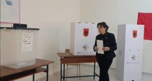Nis votimi në qarkun e Fierit, të drejtë vote 381.524 votues