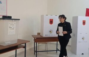 Nis votimi në qarkun e Fierit, të drejtë vote 381.524 votues