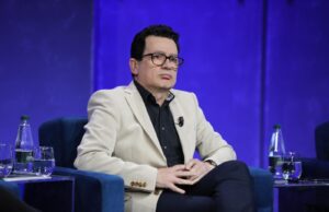 Kur do fillojë fushata antishqiptare me foto plazhesh dhe shezllonësh bosh? – Nga Kreshnik Spahiu