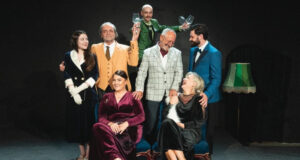 “Testamenti” – një histori komike dhe njerëzore, sot në teatrin “Bylis” Fier