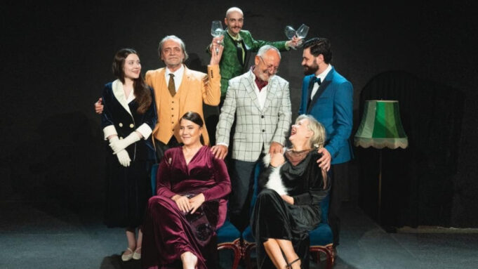 “Testamenti” – një histori komike dhe njerëzore, sot në teatrin “Bylis” Fier
