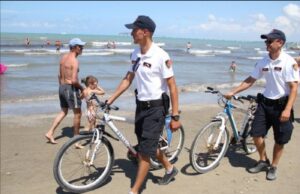 Nga ndalimi i muzikës te kontrolli me dron – Policia publikon masat për sezonin turistik