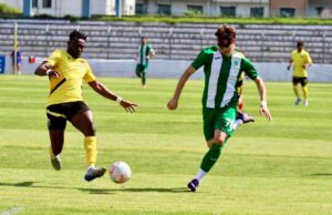 Apolonisë i largohet një nga lojtarët më të mirë, Erald Maksuti firmos me Flamurtarin