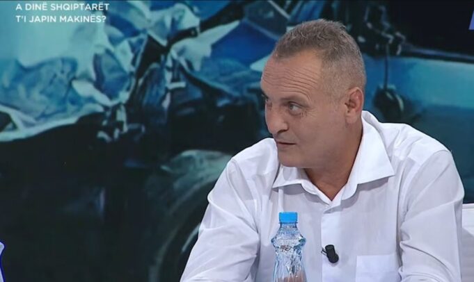 Shqiptarët në timon: Të rregullt në Europë, të pakujdesshëm në atdhe – flet ish-oficeri i policisë