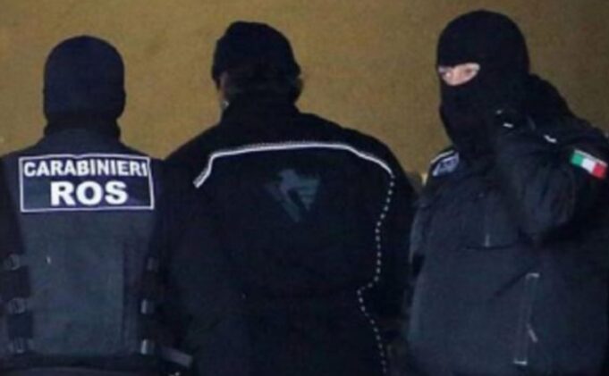 Drogë nga Amerika e Jugut në Evropë, goditet grupi kriminal italo-shqiptar, 28 në pranga