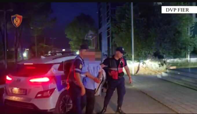 Ndezën zjarre në parkun kombëtar të Vjosës dhe në Lushnjë, arrestohen dy autorët