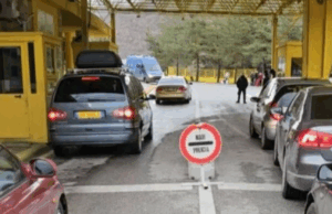 Emigrantët sjellin fluks të lartë në Kapshticë dhe Qafë-Thanë, mbi 21 mijë hyrje-dalje vetëm dje