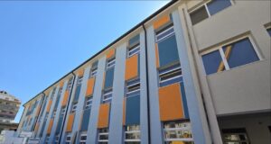 Shkolla “Liri Gero” në Fier rihapet në shtator me ambiente të reja dhe moderne