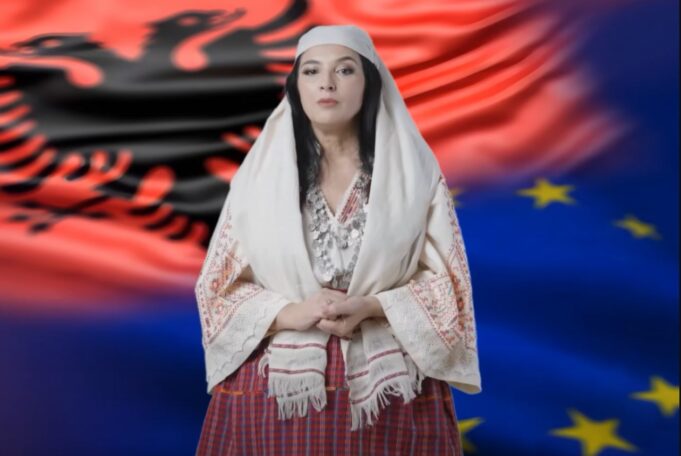 Diella: Jam kushtetuese, më gjykoni jo nga origjina ime, por nga funksioni