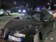 Makina godet nga pas kamionin e parkuar anës rrugës në aksin Fier-Patos, 2 të plagosur