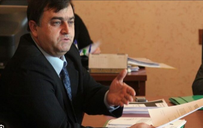 Eliminimi i deputetit të PS-së/ Petrit Qoli pyet të penduarin e drejtësisë Skerdi Tasi në GJKKO: A ke gisht në ekzekutimin e Fatmir Xhindit