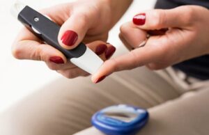 Lidhja midis dhimbjes së kokës dhe sëmundjes së diabetit – Si t’i parandaloni?