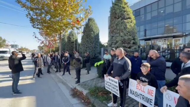 PhotoGrid_Site_1761741325303