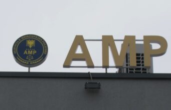 Emrat/ Organizuan lojëra fati, ekzekutohen masat e sigurisë ndaj tre punonjësve të Policisë së Shtetit