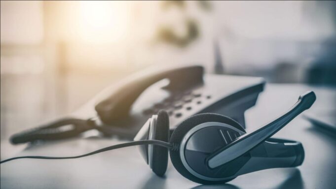 110 vite burg për “call center”/ Vodhën italianët, GJKKO dënoi 16 persona për mashtrime kompjuterike