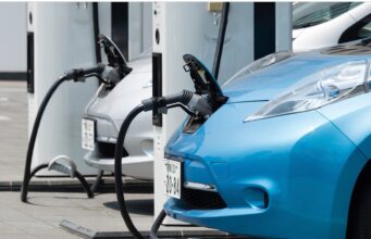 Rritja e çmimit të energjisë për makinat elektrike, taksitë kërkojnë rishikim vendimi!