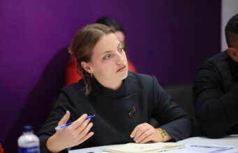 La fshatin, për Parlamentin – Rrëfehet deputetja 24-vjeçare: Kisha punët e mia, nuk e mendoja se do më zgjidhnin…