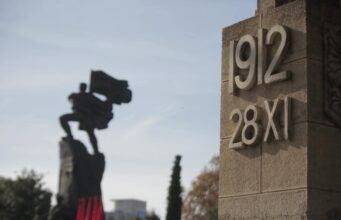 Sot 28 Nëntori, Shqipëria feston 113 vjetorin e shpalljes së Pavarësisë!