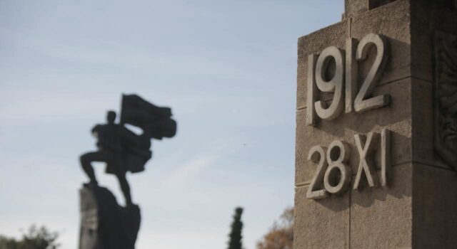 Sot 28 Nëntori, Shqipëria feston 113 vjetorin e shpalljes së Pavarësisë!