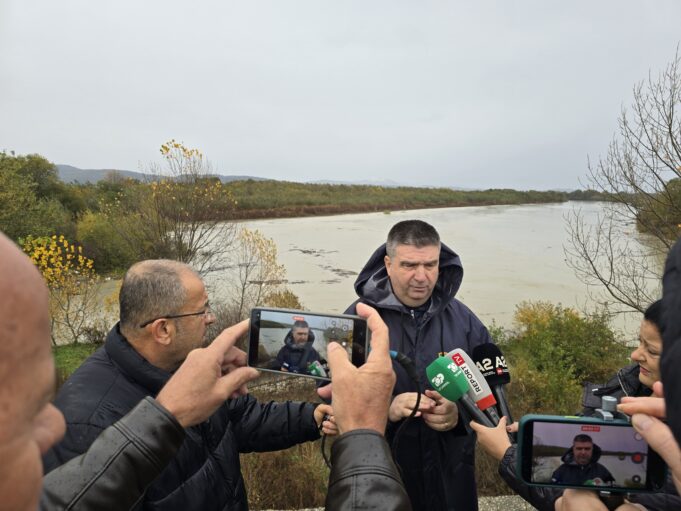 Prurjet e Vjosës në ngritje/ Subashi: Po monitorojmë situatën në mënyrë të vazhdueshme