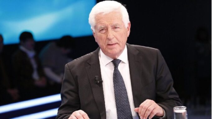 Neritan Ceka: Klasa politike shqiptare vjen nga katundet, nuk ka programe dhe ideale