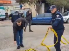 Të shtëna me armë zjarri pranë kthesës së spitalit në Lushnjë