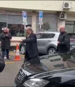21 Janari, ish-kryeministri Sali Berisha mbërrin në SPAK