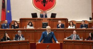 Nga punonjësit e shtetit tek privati, Rama: Ja si do të rriten pagat nga janari Edi Rama