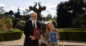 Rama e Meloni firmosin marrëveshjet dypalëshe dhe memorandumet e mirëkuptimit
