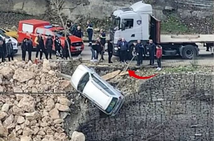 Kamionisti hero u shpëton jetën tre të rinjve në Skrapar, shmang tragjedinë me një litar