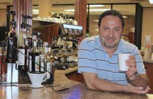 Nasi Kajana, shqiptari që ndërtoi perandorinë e kafesë në Amerikë!