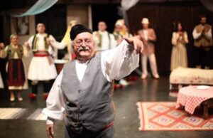 Sot, 84 vjetori i lindjes së aktorit të shquar të Estradës së Fierit dhe Kinematografisë Shqiptare, Luftar Paja