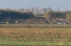 E rëndë në Fier/ 62-vjeçari ndërron jetë aksidentalisht teksa punonte tokën, përmbyset mjeti bujqësor dhe e zë poshtë