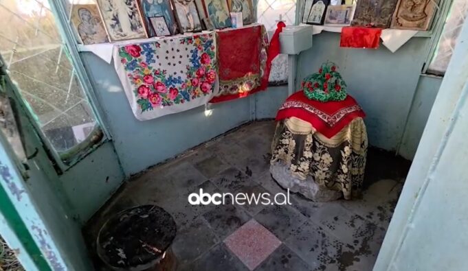 Misteri në Fier, legjenda dhe e vërteta e gurit të “Shën Janit” (Video)