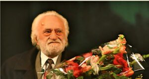 “Më ndihmo me ca para, e kam gruan pa bukë” – kërkesa e rrallë e Kadri Roshit nga spitali për Servet Pëllumbin