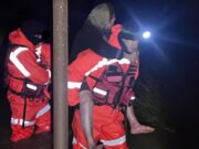 Fier, “Forcat Tokësore” vazhdojnë evakuimet e banorëve (Foto)