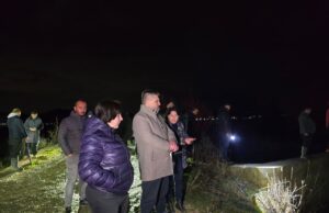 Kryebashkiaku Subashi në terren për monitorimin e situatës së krijuar nga reshjet në Fier